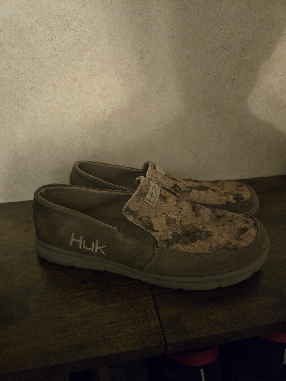 Huk Men's Slip-On Casual Shoes in Brown Camo